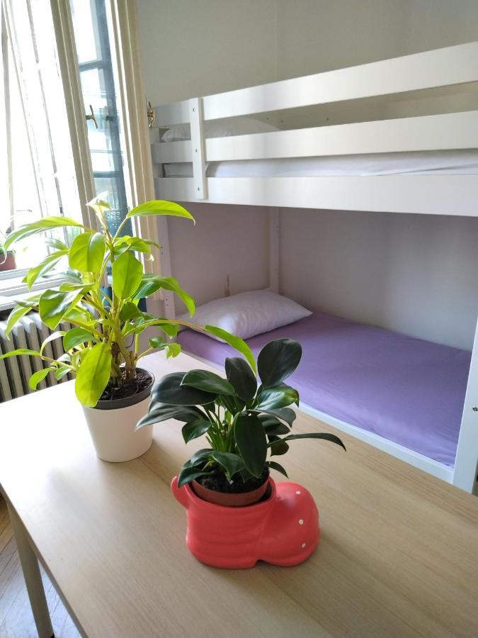 Monica'S House Hostel Belgrado Buitenkant foto